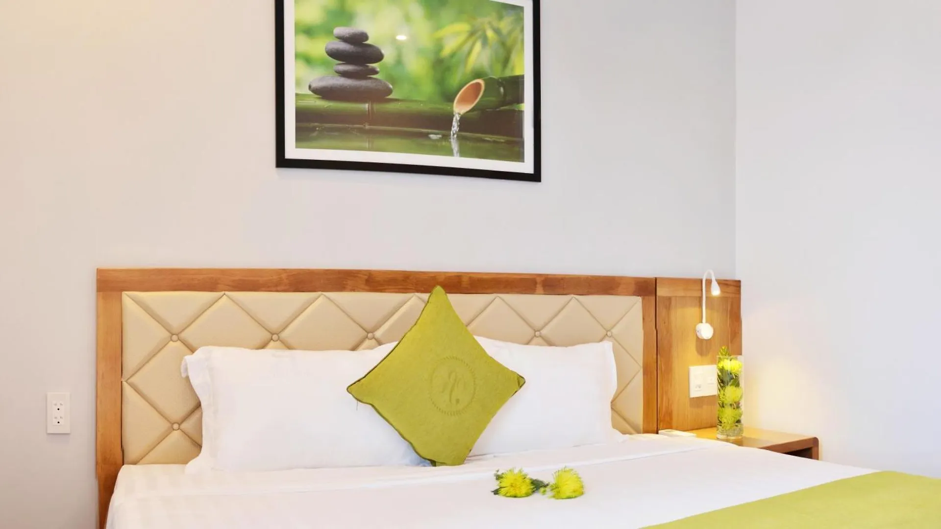 Ronal Hotel Da Nang 0*,