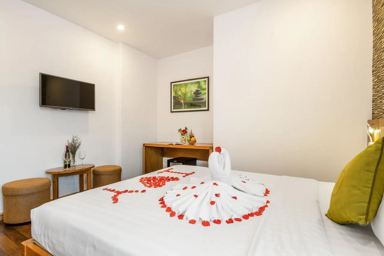 Ronal Hotel Дананг Апартаменты